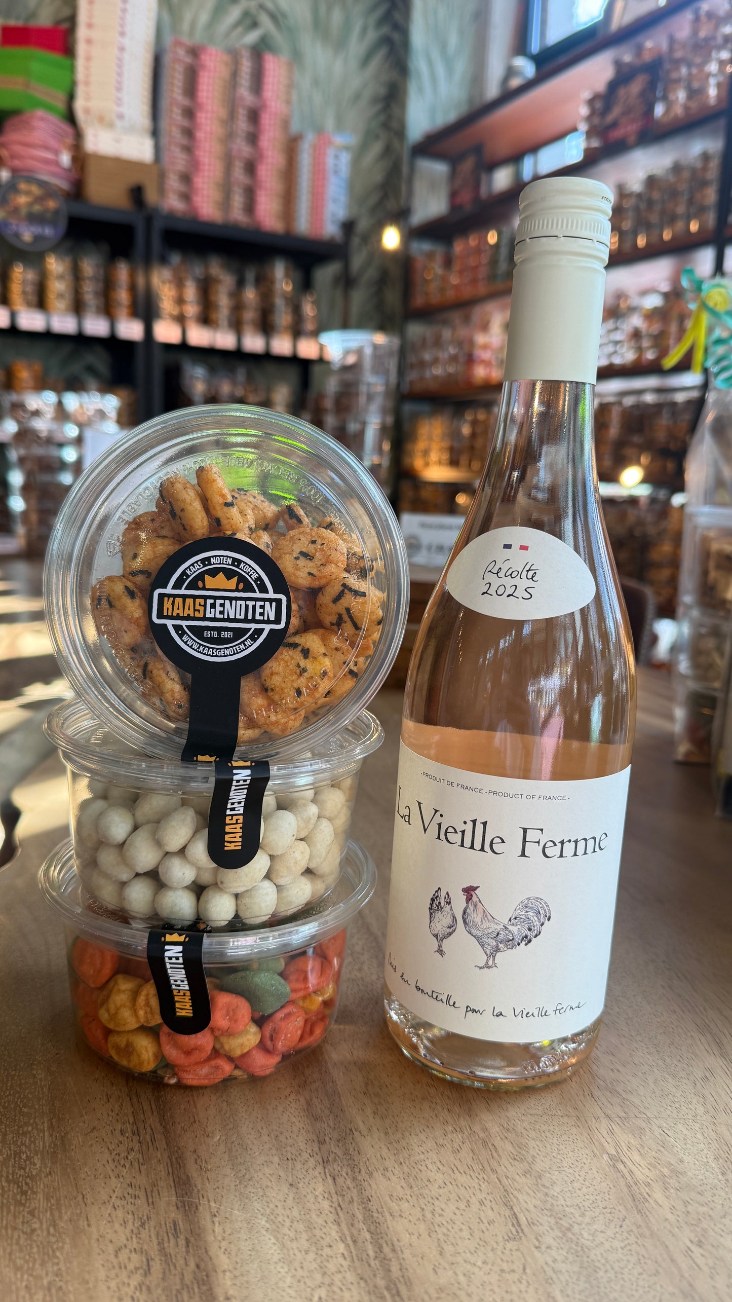 Cadeauverpakking la vieille ferme rose  met nootjes/zoutjes