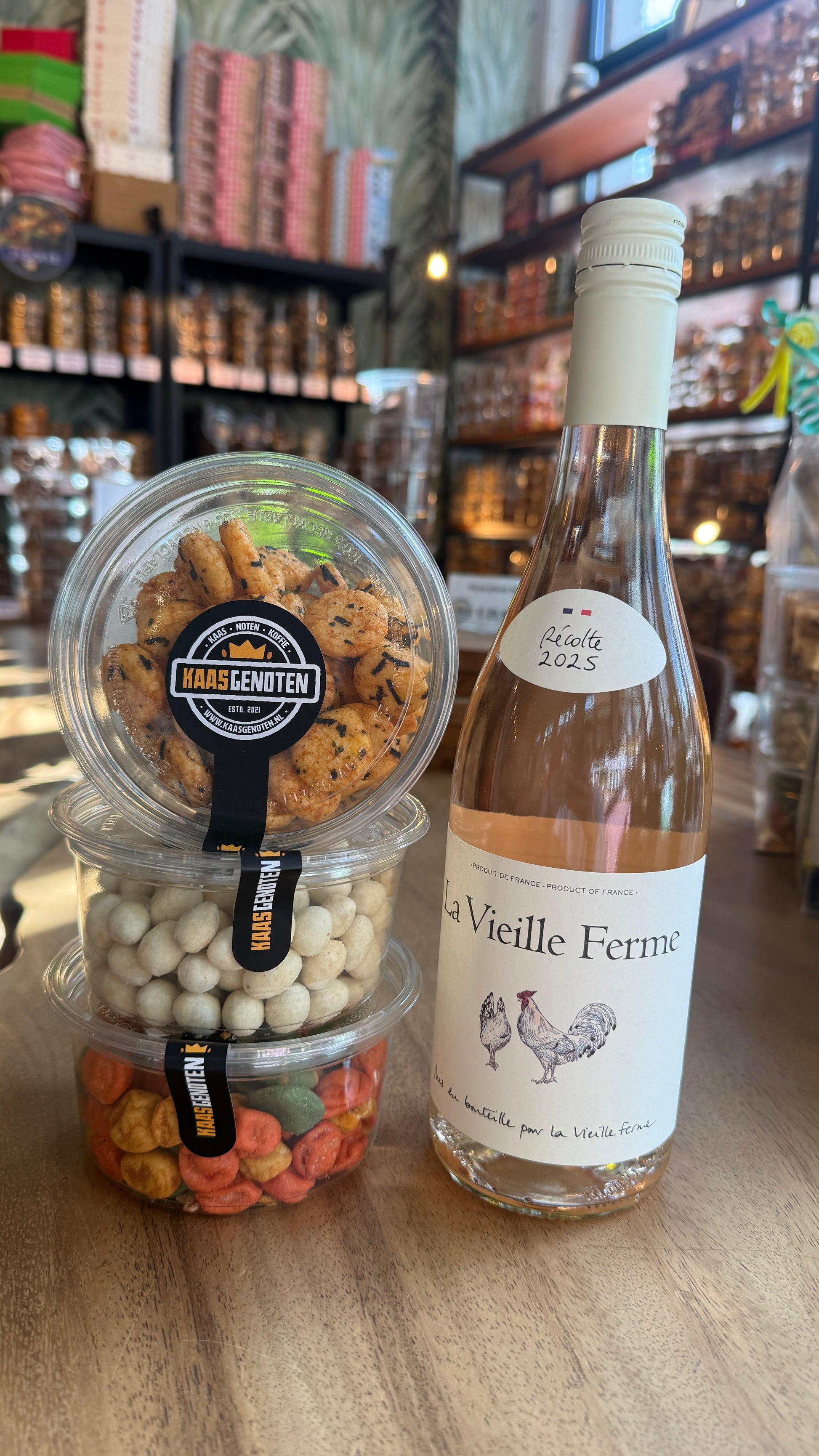 Cadeauverpakking la vieille ferme rose  met nootjes/zoutjes