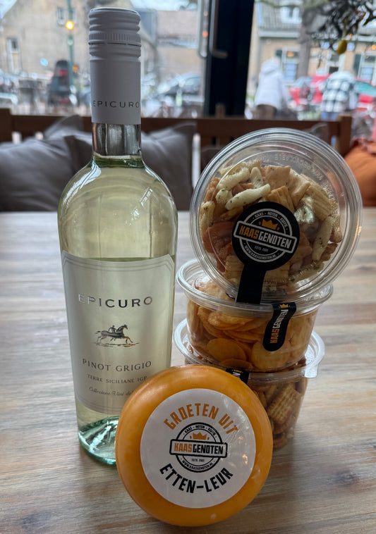 Cadeauverpakking epicuro, kaas en zoutjes/nootjes