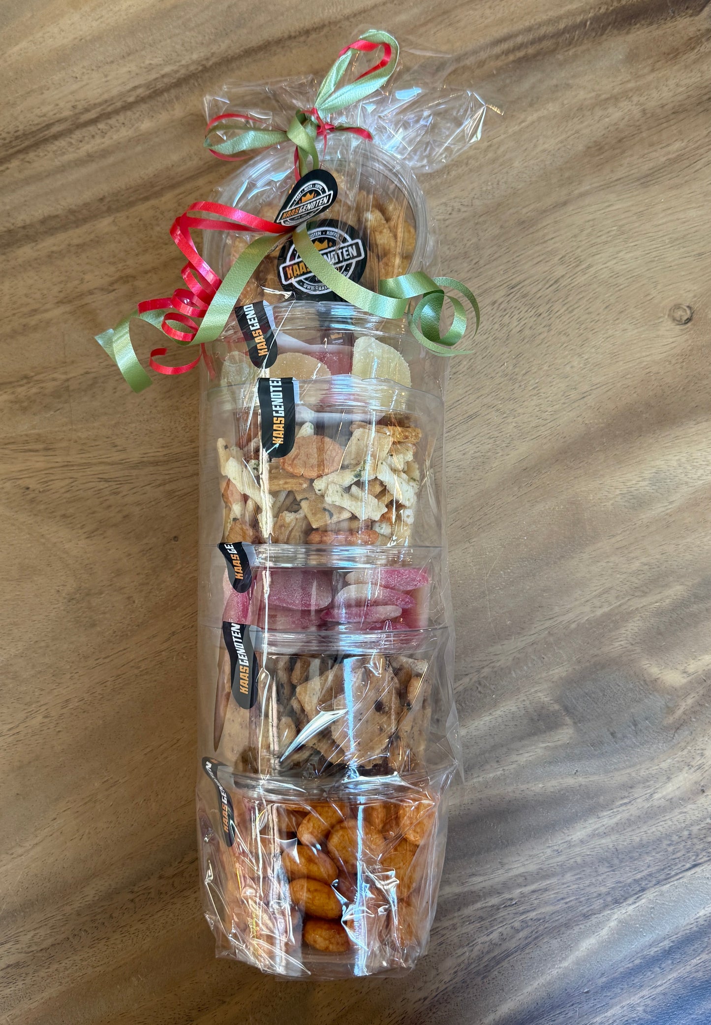 Cadeauverpakking zoutjes/noten 6 bakjes