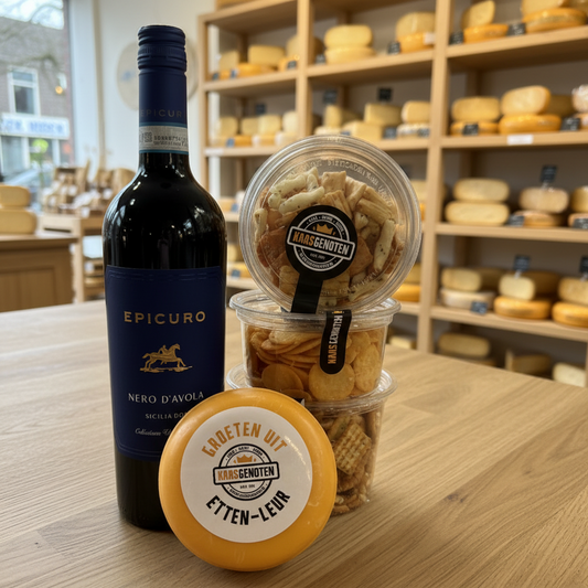 Cadeauverpakking Epicuro Nero d'Avola met Kaas & Nootjes