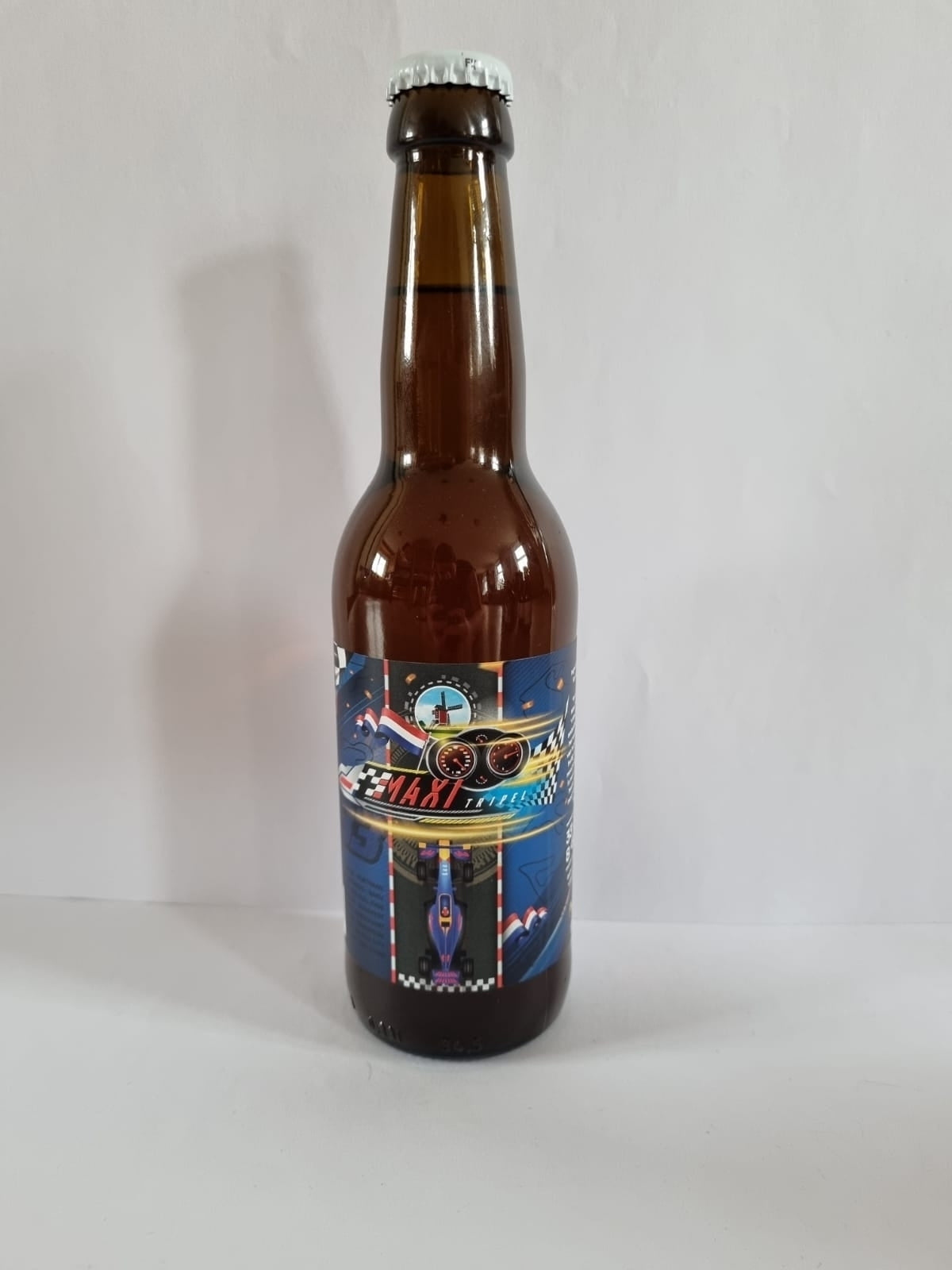 Klein flesje Max Verstappen tripelbier van 33 cl van Brouwerij ’t Meuleneind